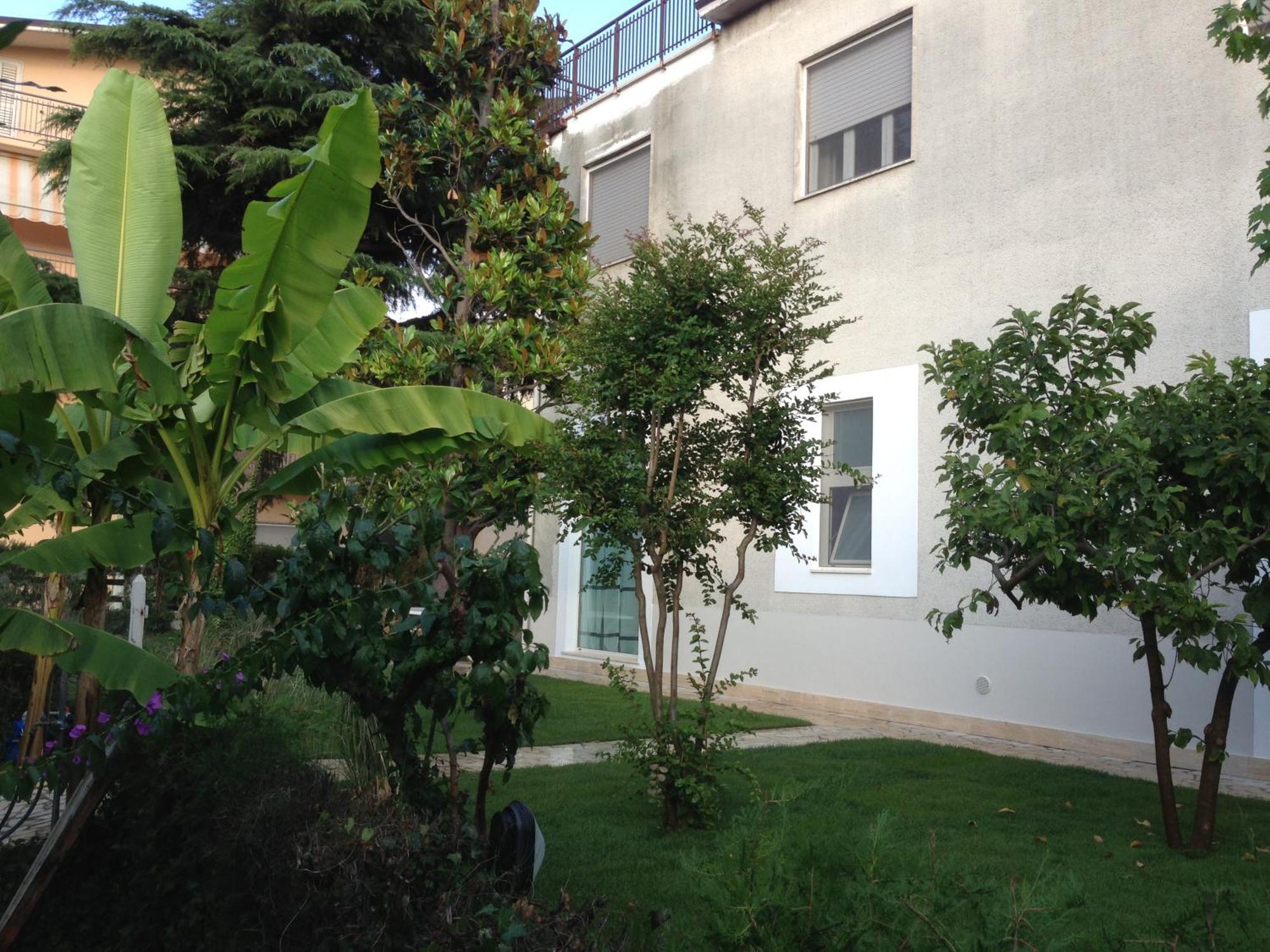 Loft 3, A 150 M Dal Mare, Pineto Centro Apartment Екстериор снимка